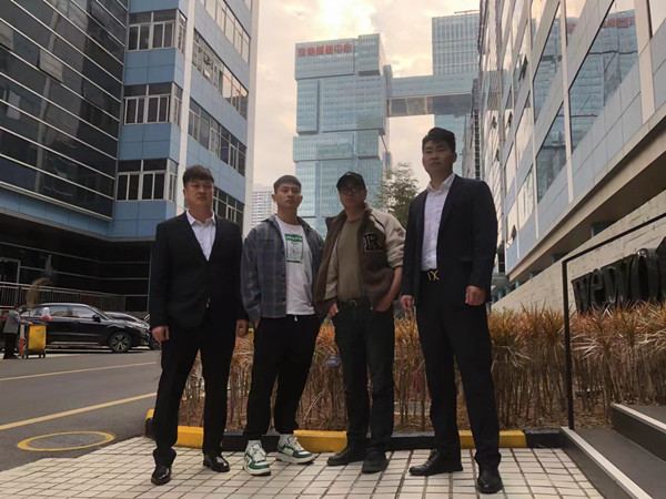 雇佣乌鲁木齐私人保镖时与保镖公司签定服务合同需求留意些什么？